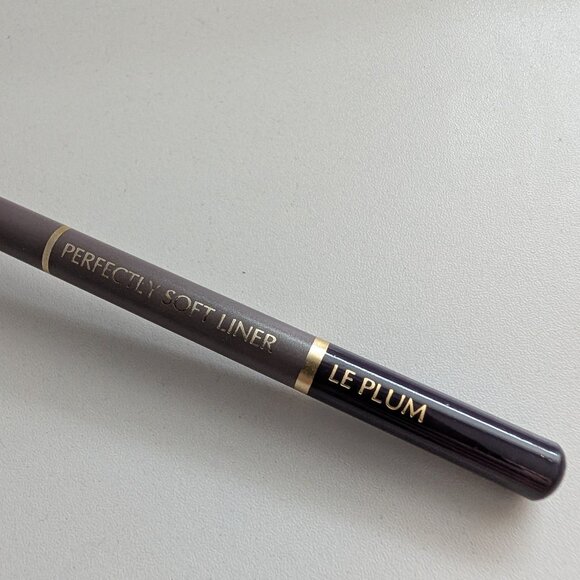 L'OREAL Le Grand Kohl Perfectly Soft Liner Le Plum Full Size .07oz - Picture 3 of 6